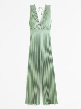 NWT Abercrombie Giselle Pleated Satin Jumpsuit XXS Petite